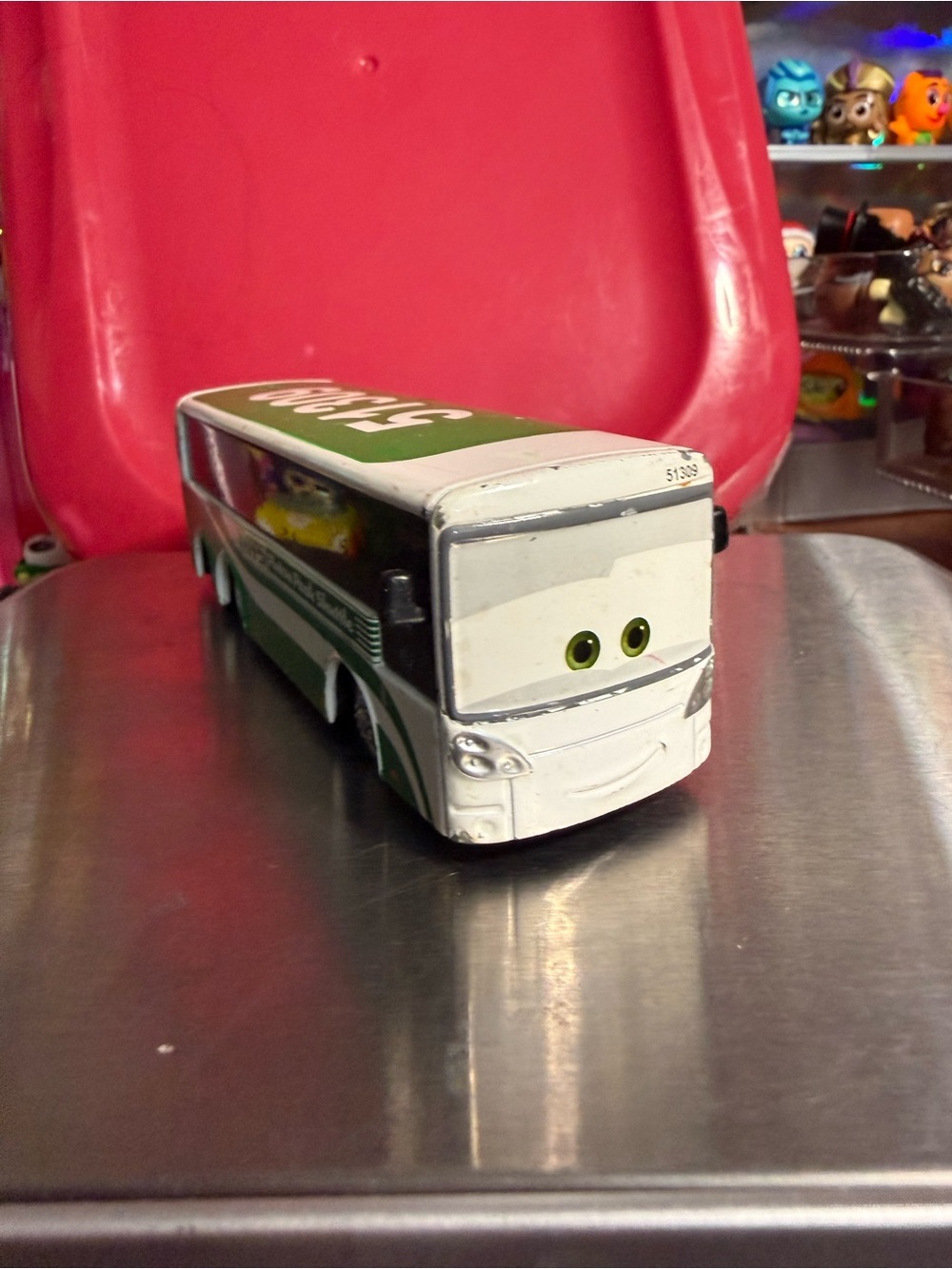 Disney Planes PISTON PEAK LINUS LINES Shuttle Mattel 2014 - Picture 7 of 8